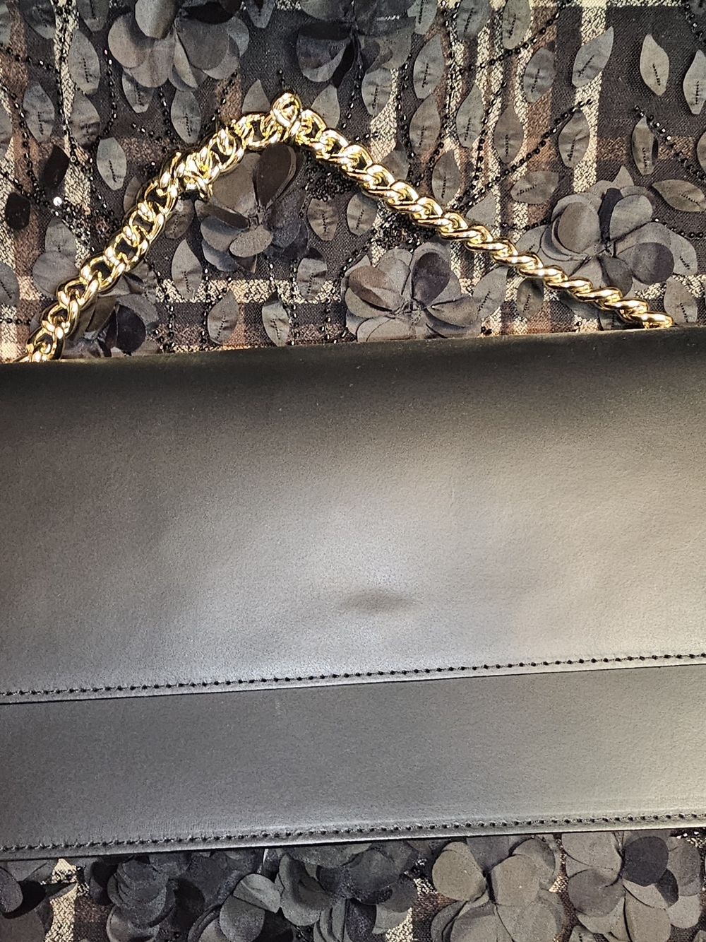 Classic Black Leather Shoulder Bag with Gold Chain